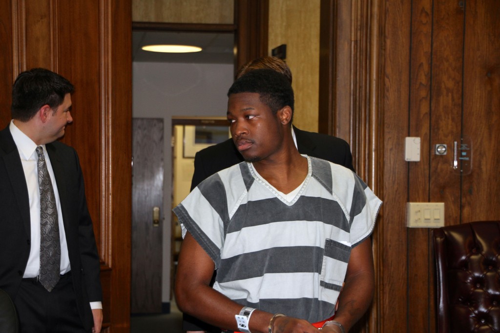 Newbury Pharmacy Robber Gets 10 Years | Geauga County Maple Leaf