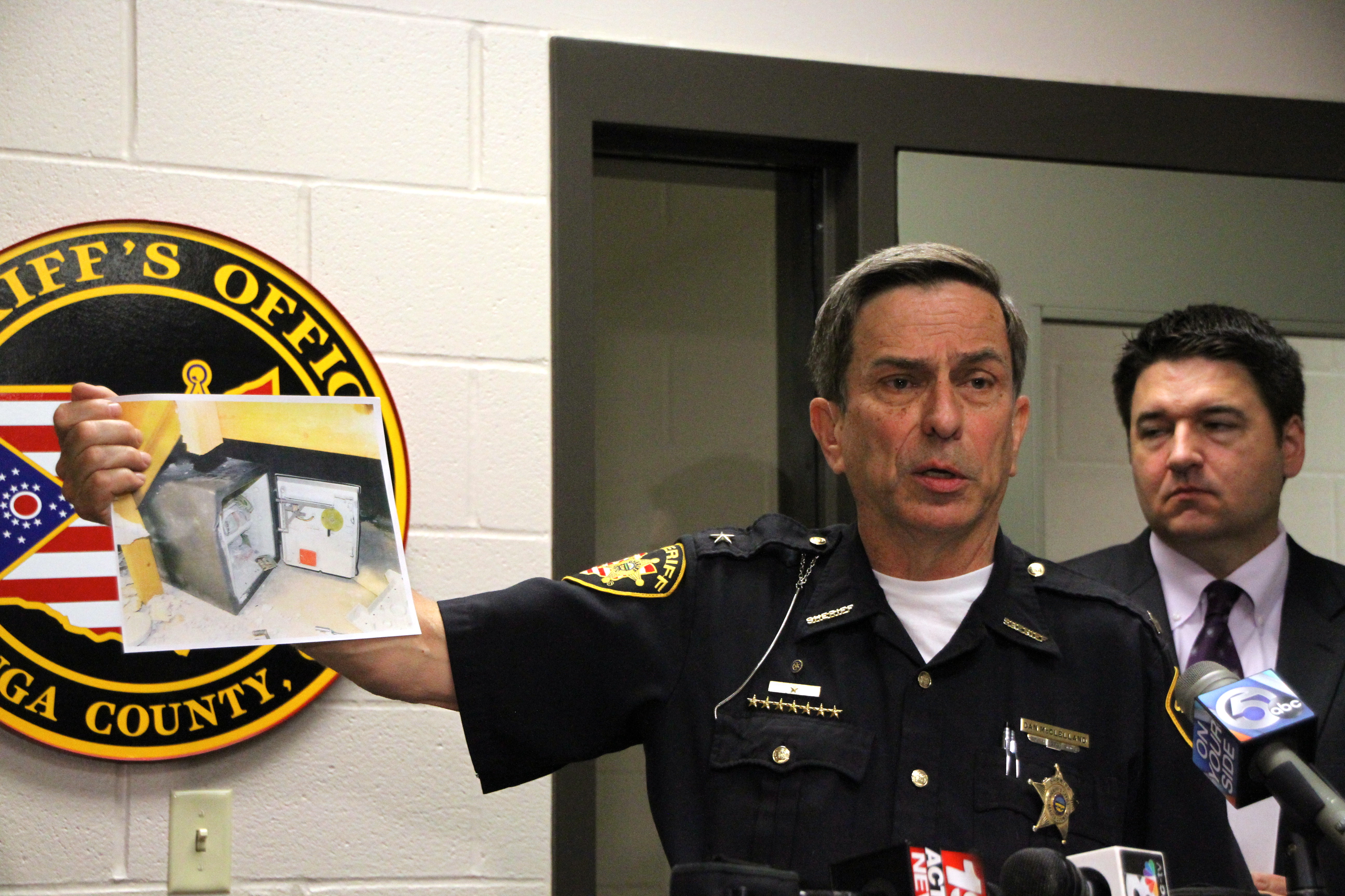 Large ‘Three-fer’ Drug Bust Makes History | Geauga County Maple Leaf