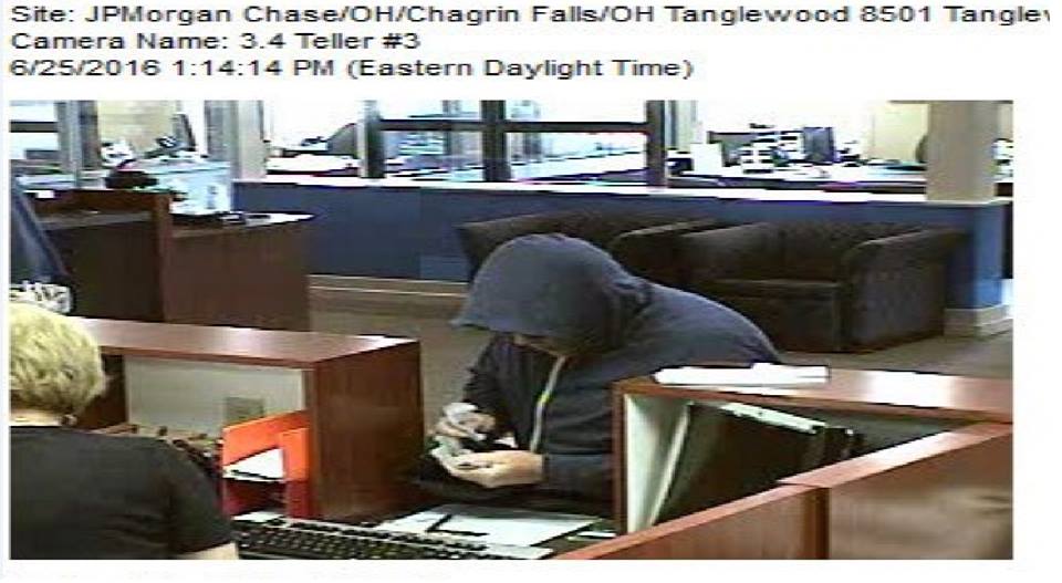 Bainbridge Bank Robber Escapes | Geauga County Maple Leaf
