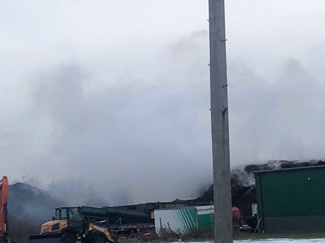 Mulch Fire Drops Major Stink-Bomb on Newbury | Geauga County Maple Leaf