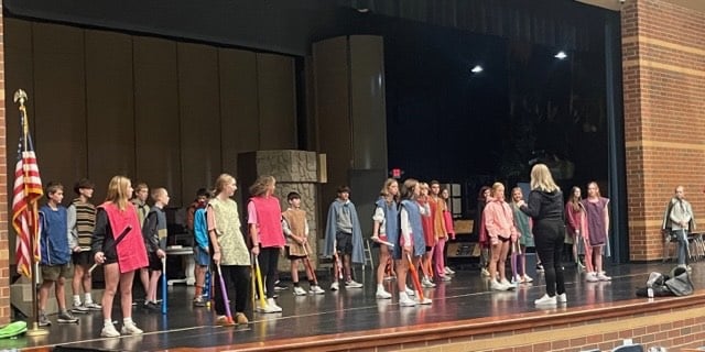 Kenston School News | Geauga County Maple Leaf