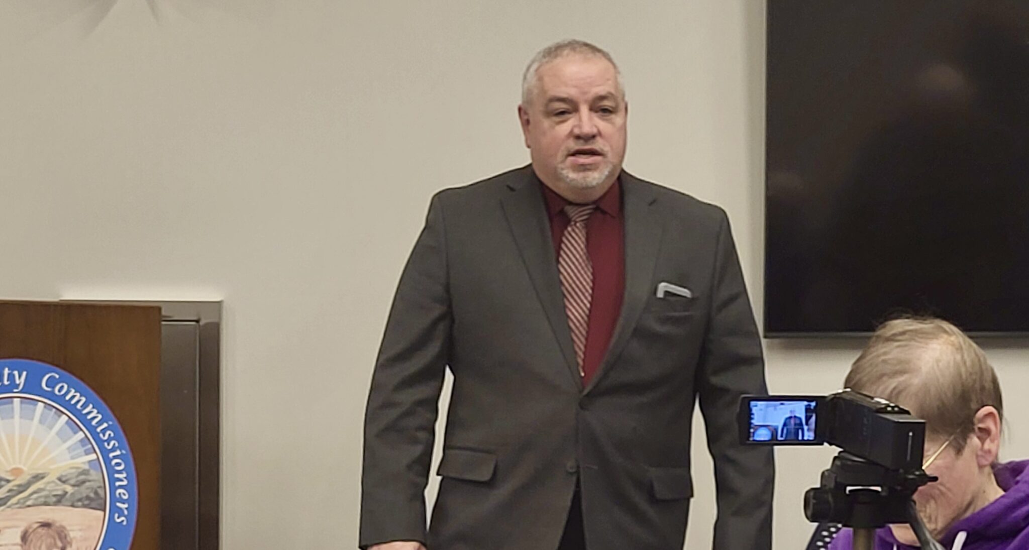 County Administrator Ousted | Geauga County Maple Leaf