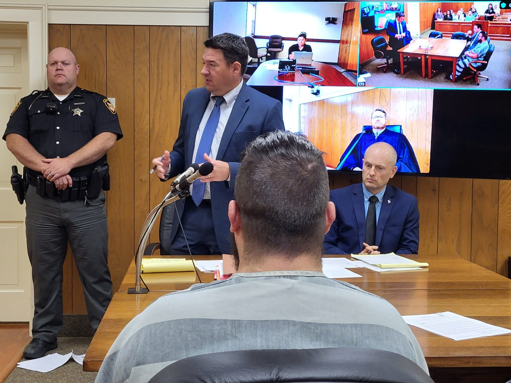 Kurzinger Pleads Not Guilty to Chardon Murder | Geauga County Maple Leaf