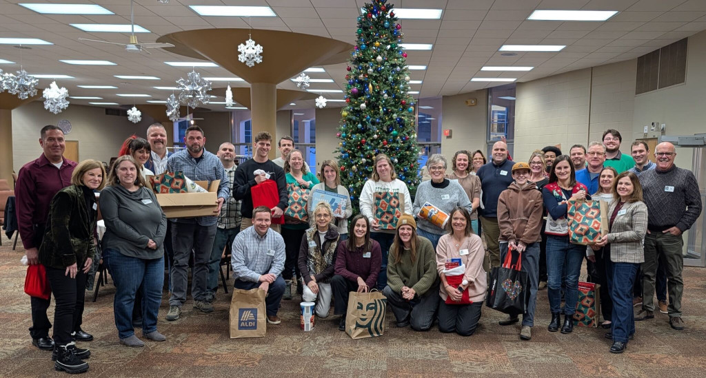 Leadership Geauga Class of 2026 Supports Hunger Relief | Geauga County ...