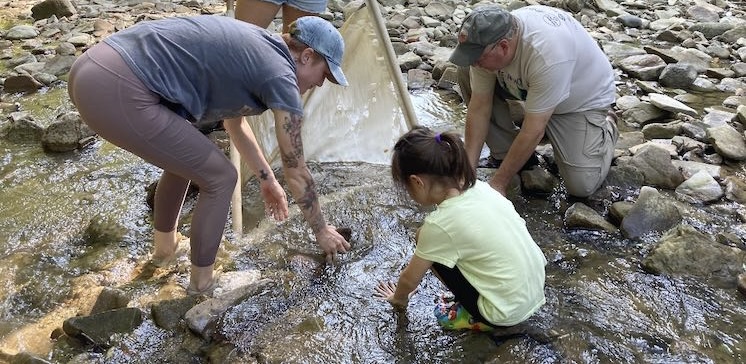 Geauga SWCD Offers Summer Stream Monitoring